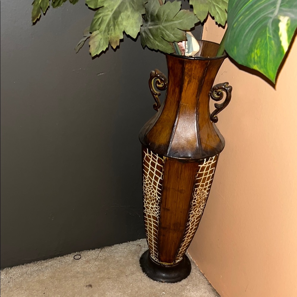 Elegant Brown and Cream Vase